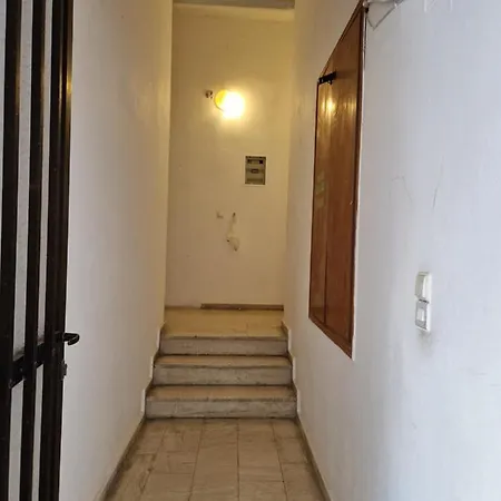 Kanari Apartment